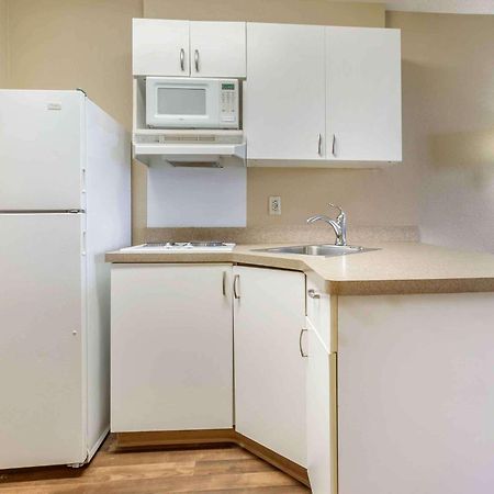 Extended Stay America Select Suites - Phoenix - Deer Valley Ngoại thất bức ảnh
